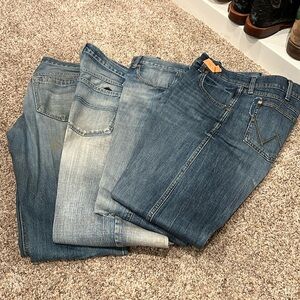4 pair of 29x34 work jeans